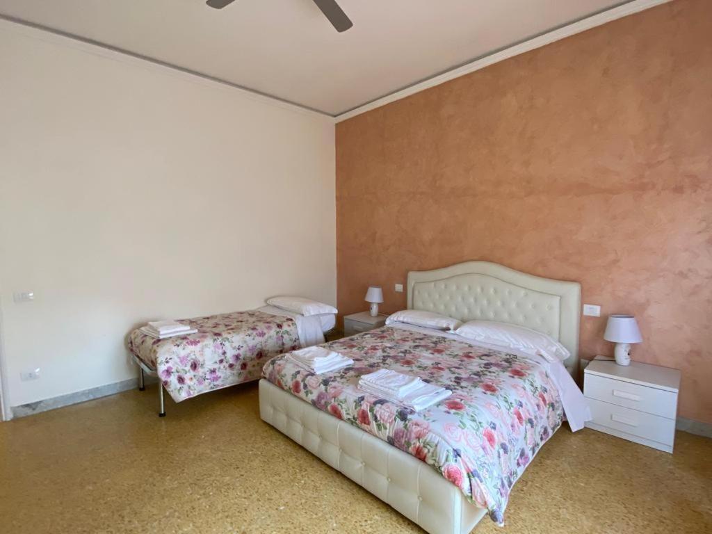 Appartamento CasaGiorgio a due passi dal centro storico Firenze Esterno foto